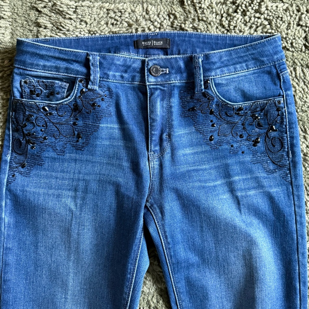 ✨ Bundle of 3 Women’s Size 6 Jeans – Glam Denim Lot ✨ - Picture 8 of 12